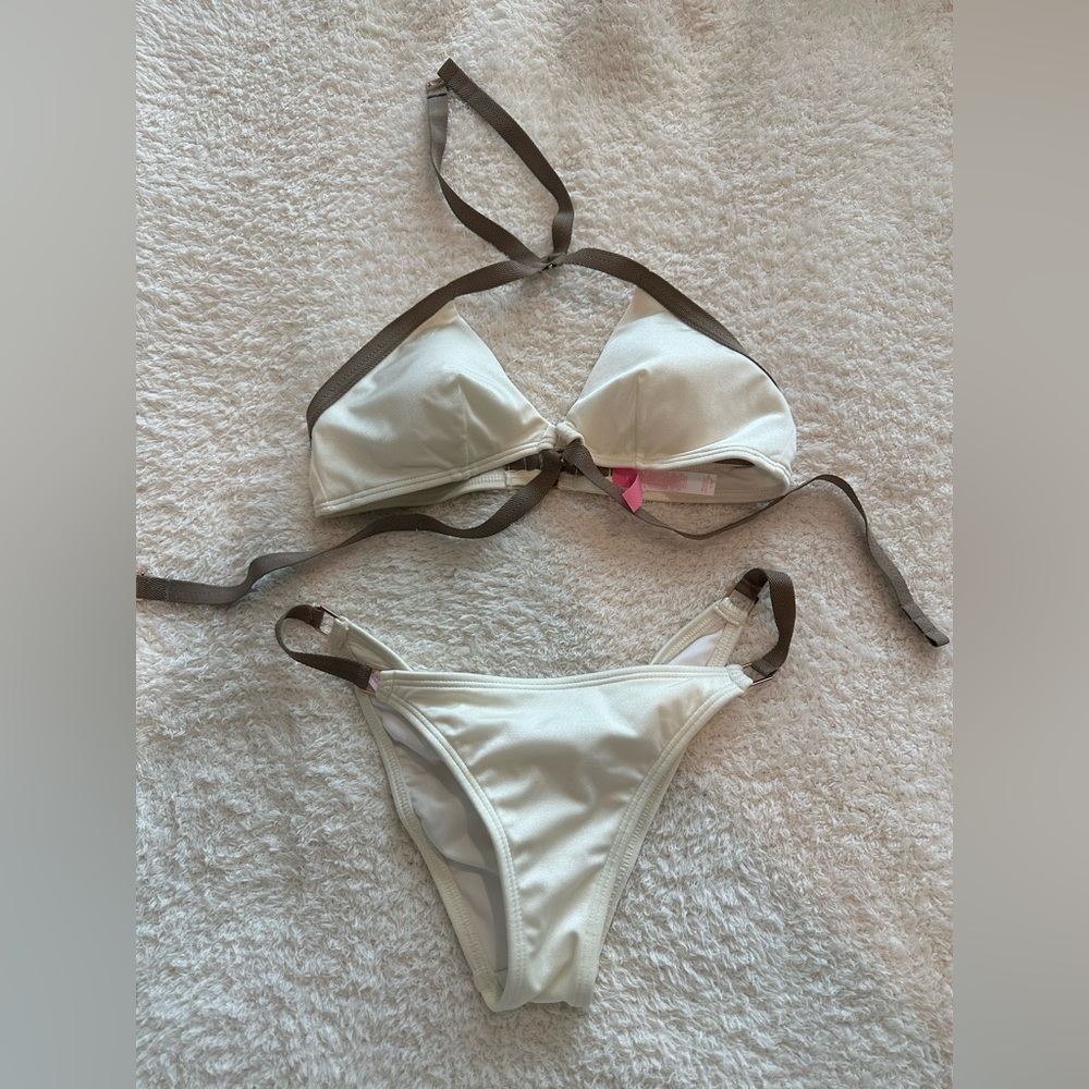 Luxe Vs bikini